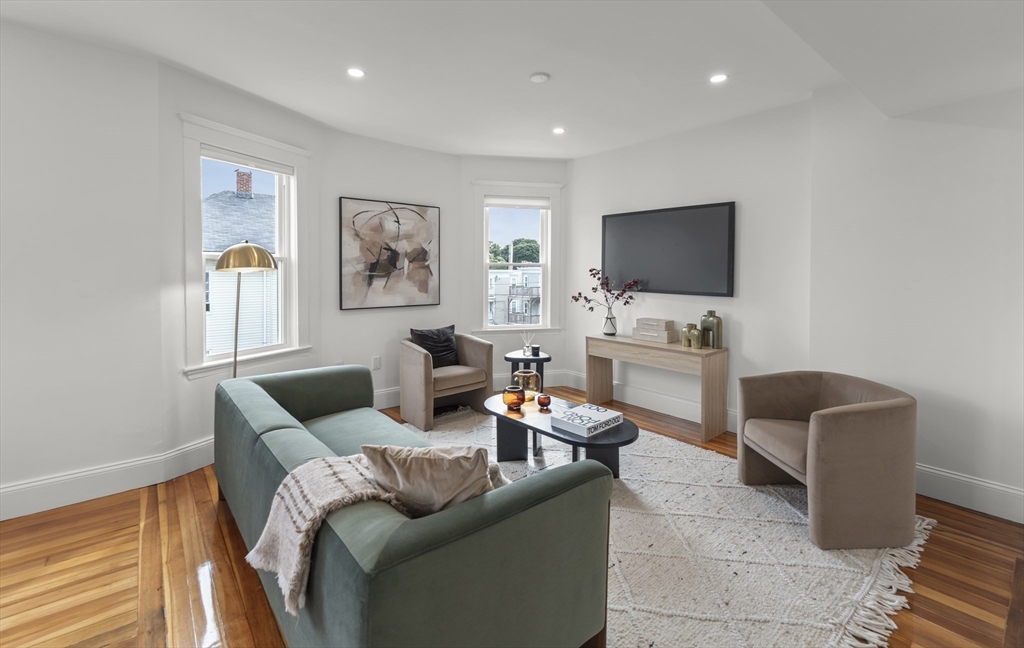 334 Centre St # 101