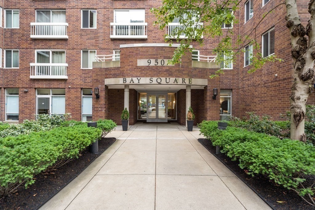 950 Massachusetts Ave # 417 Unit: #417