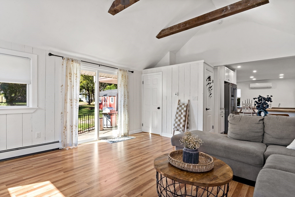 135 Grove Ave