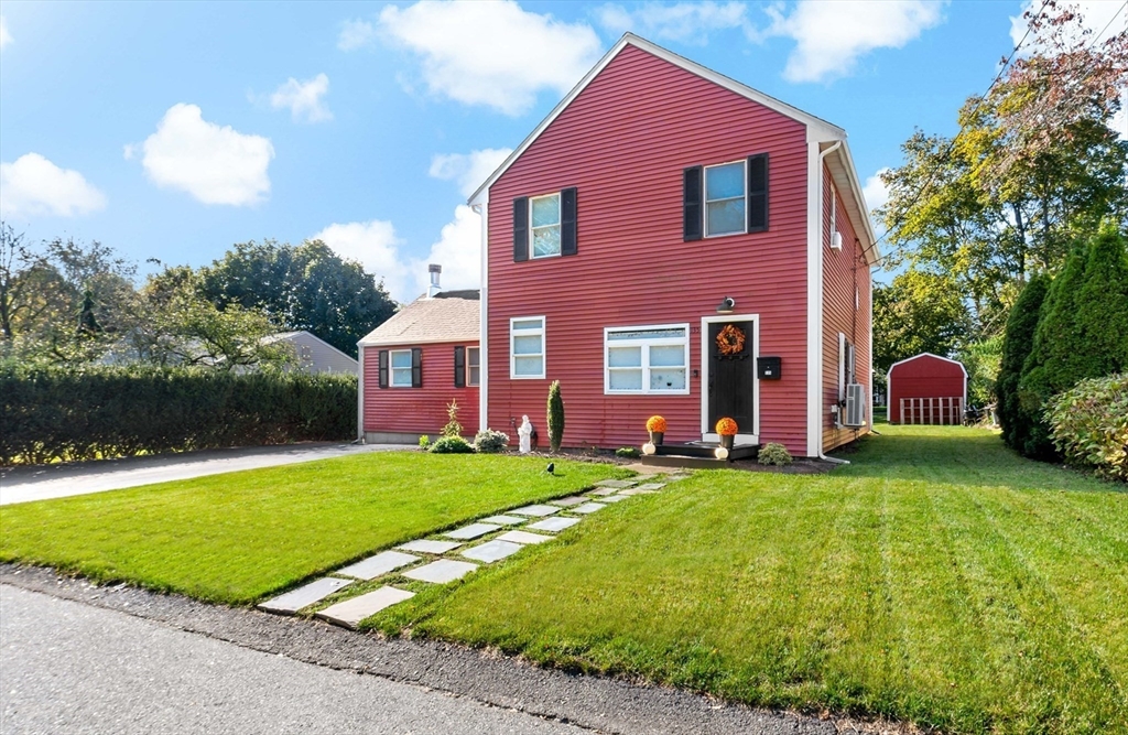 135 Grove Ave