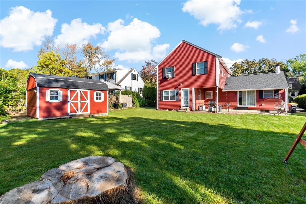 135 Grove Ave