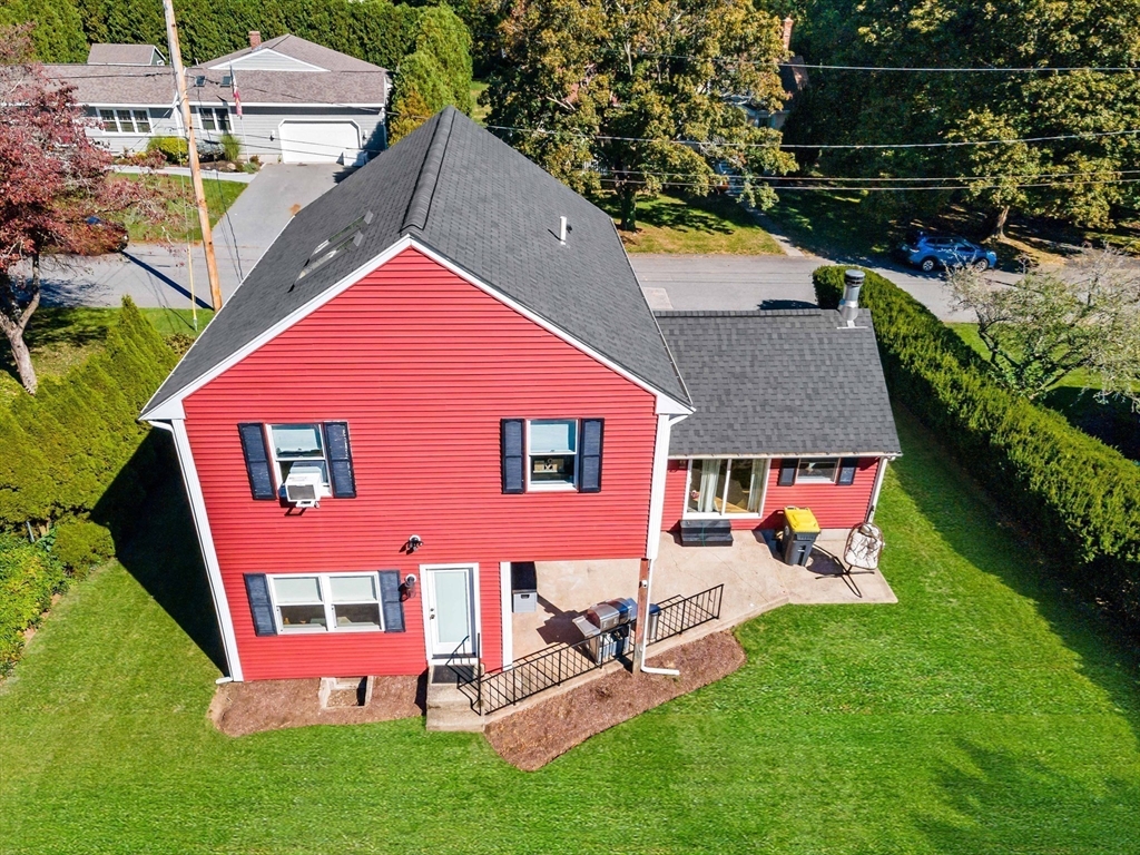 135 Grove Ave