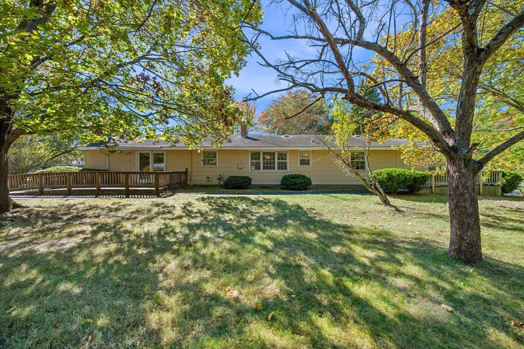 8 Intervale Ave