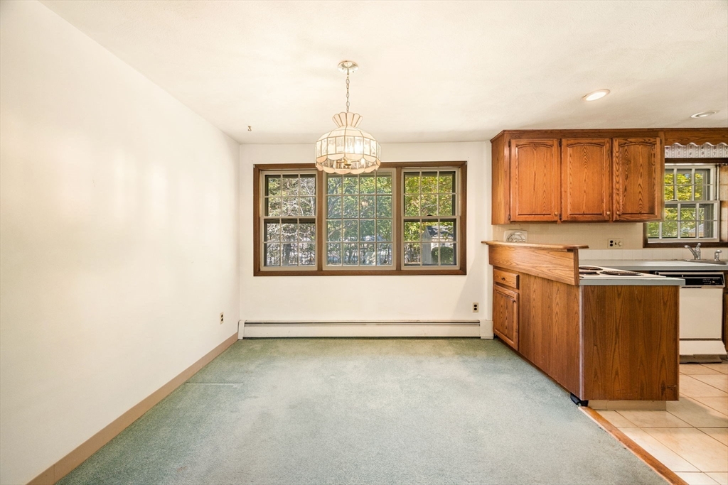 8 Intervale Ave
