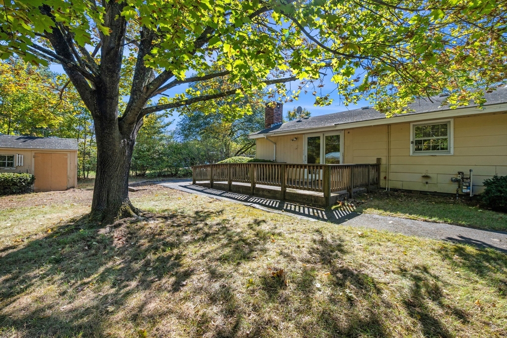 8 Intervale Ave