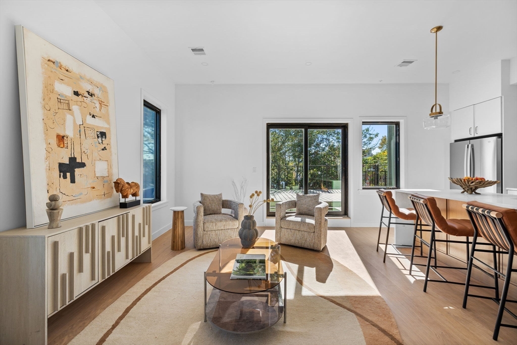 125 Addison Street # 309