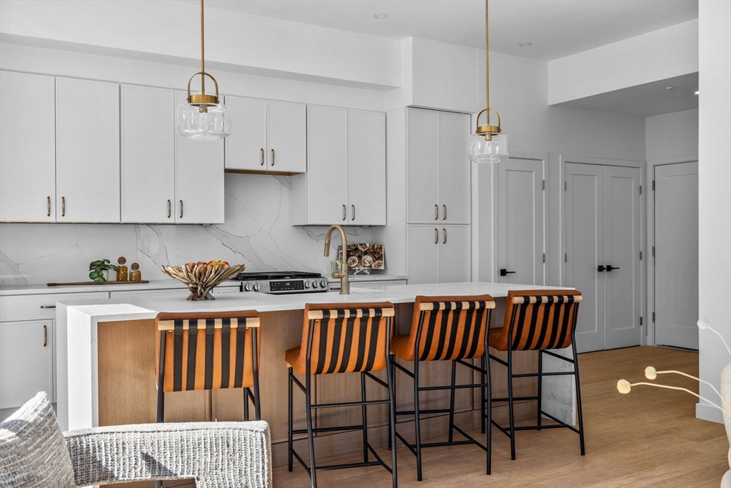 125 Addison Street # 309