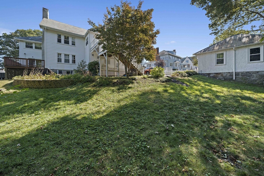 95 Monroe Rd # 2L