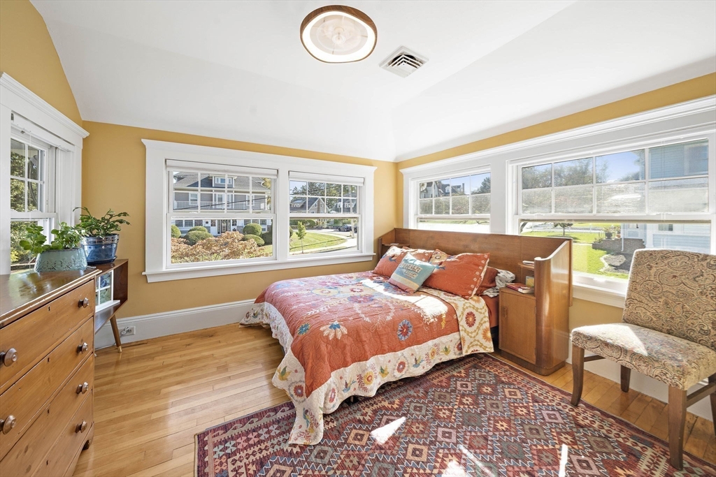 95 Monroe Rd # 2L