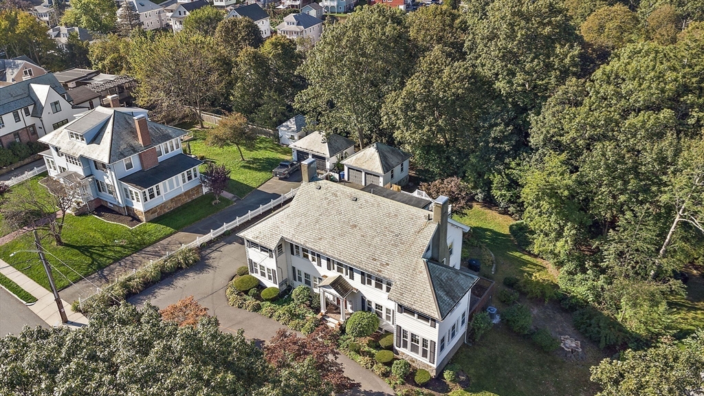 95 Monroe Rd # 2L