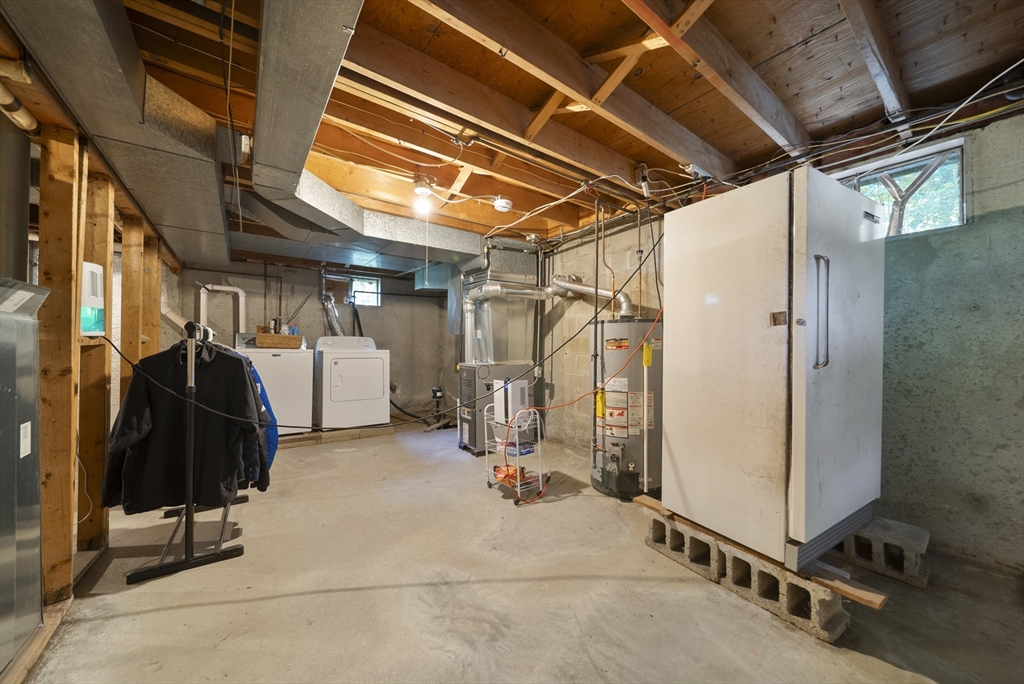 41 Searle St