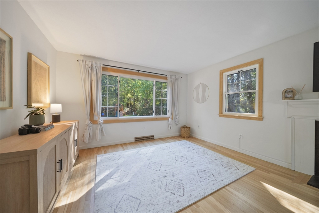 41 Searle St