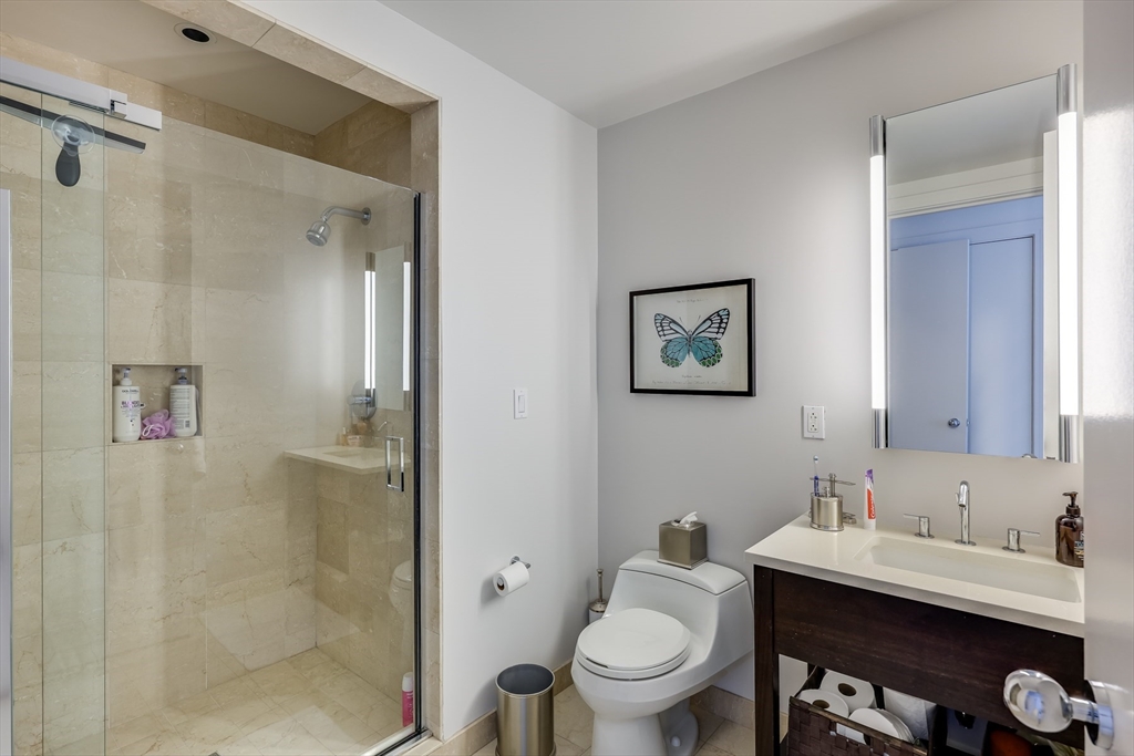 500 Atlantic Ave Unit: PH20L