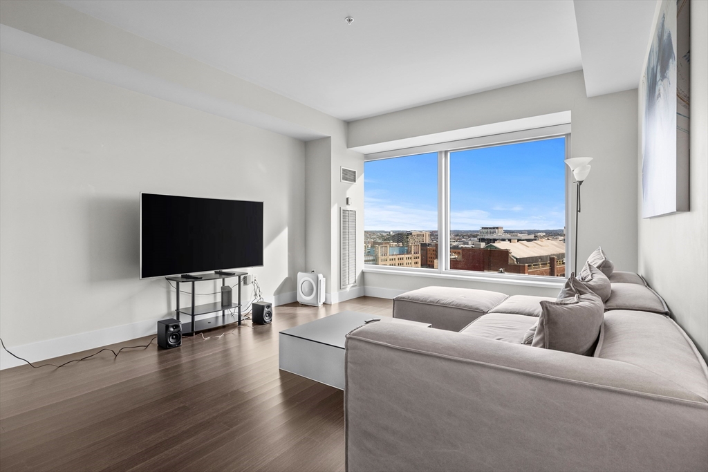 110 Stuart Street # 19A