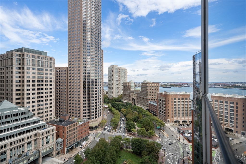 500 Atlantic Avenue # 19A
