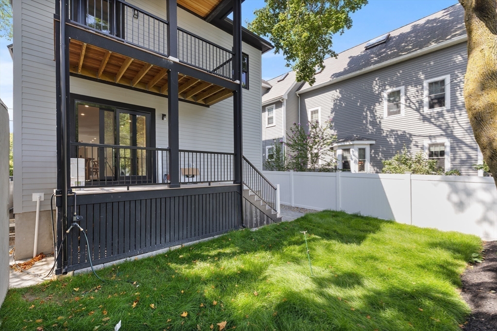 5 Field St
