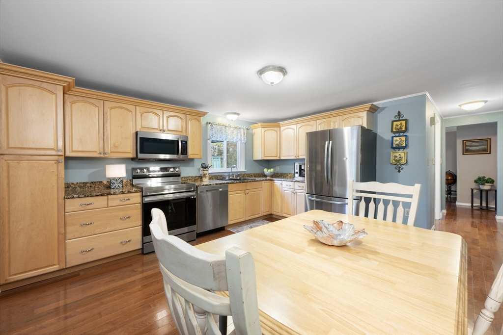 42 Breakneck Rd