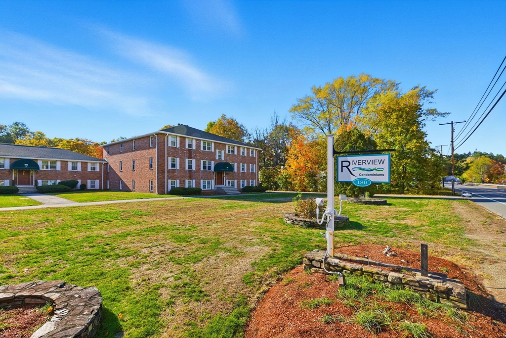 180 Tyngsboro # C3