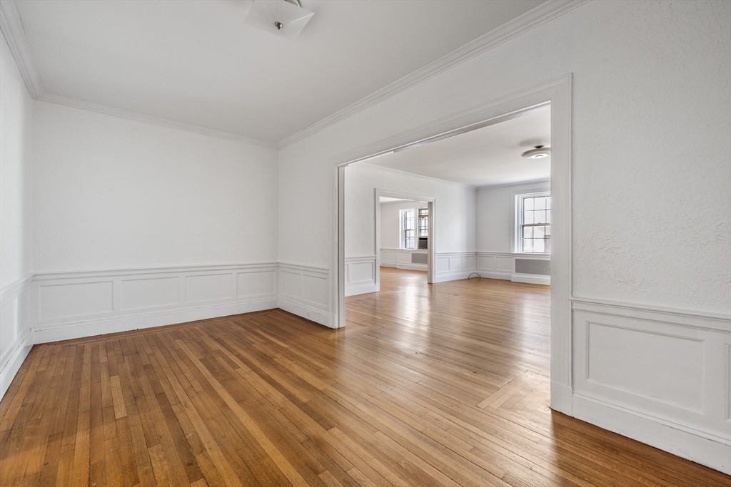 15-17 James St # 2