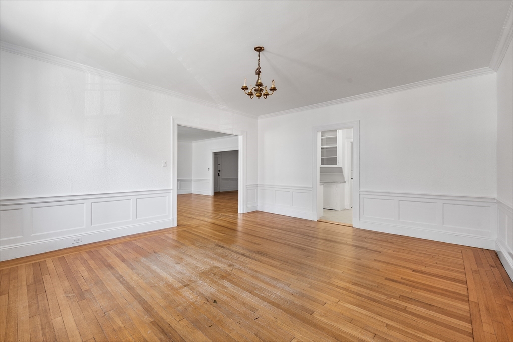 15-17 James St # 2
