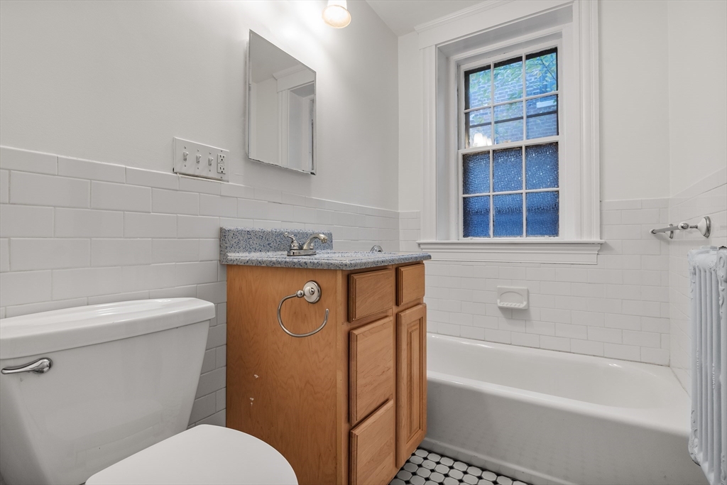 15-17 James St # 2