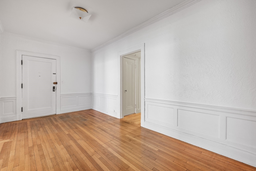 15-17 James St # 2