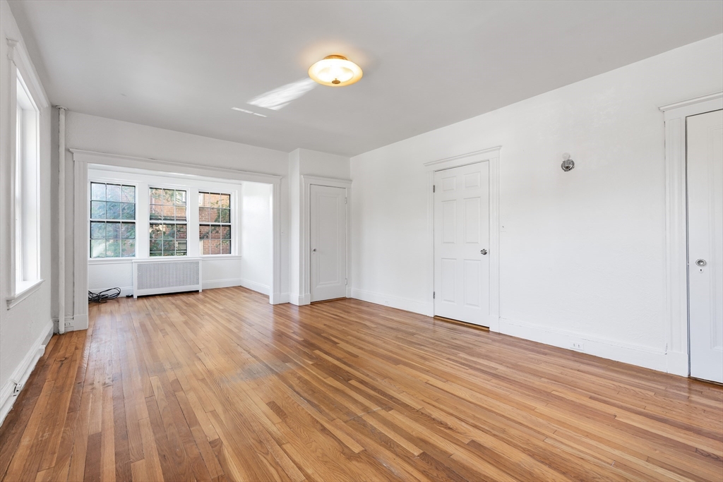 15-17 James St # 2