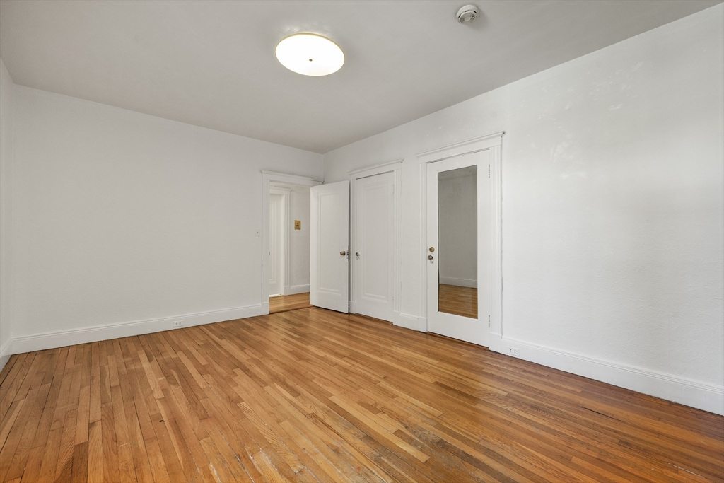 15-17 James St # 2