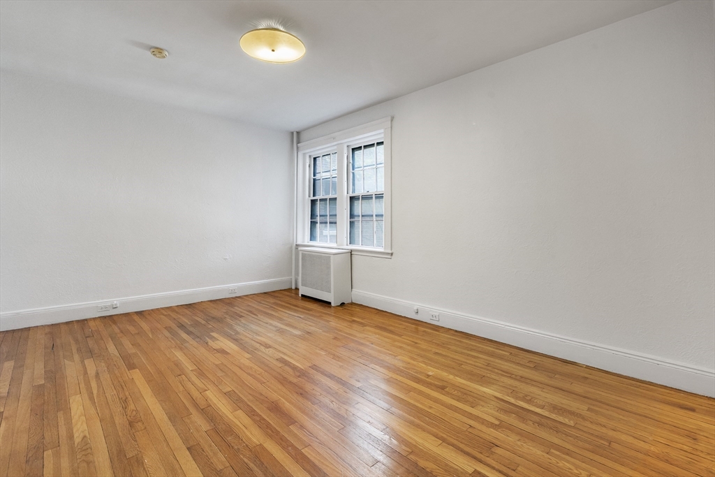 15-17 James St # 2