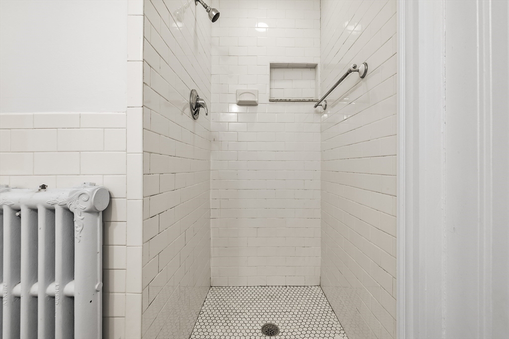 15-17 James St # 2