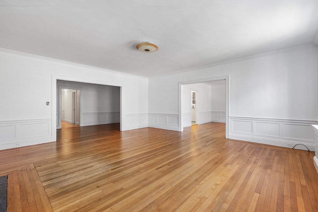 15-17 James St # 2