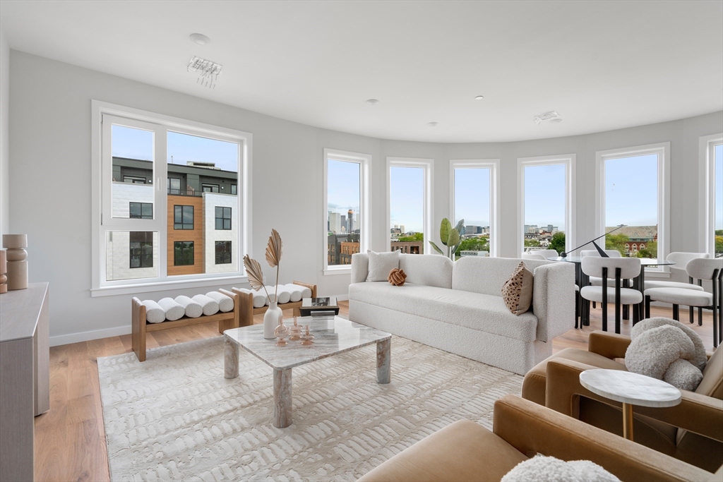 267 Old Colony # 404