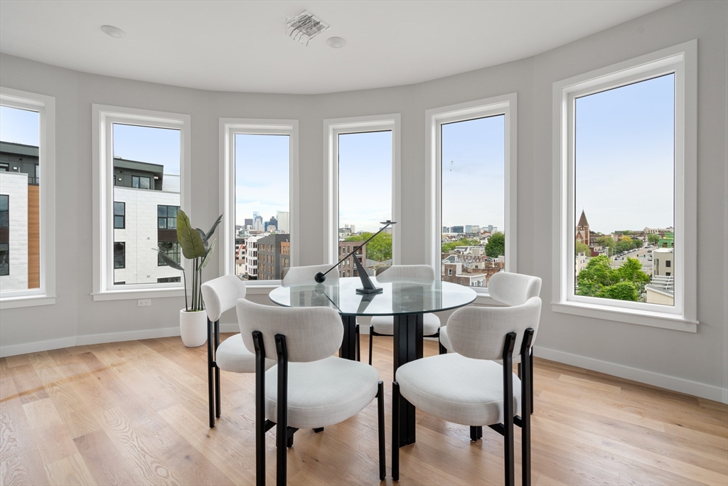 267 Old Colony # 404