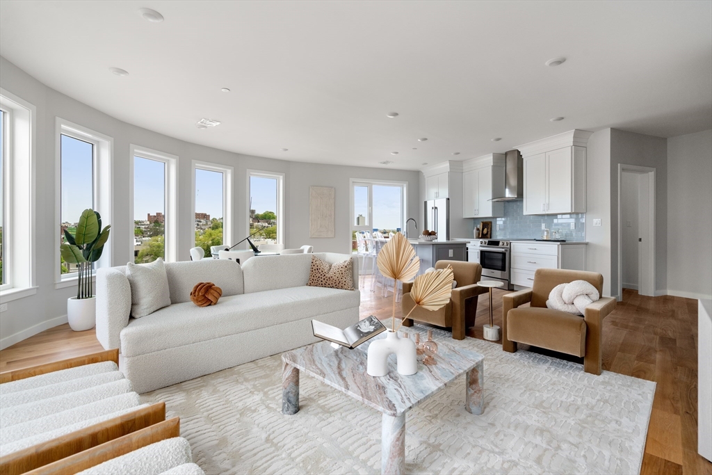 267 Old Colony # 404