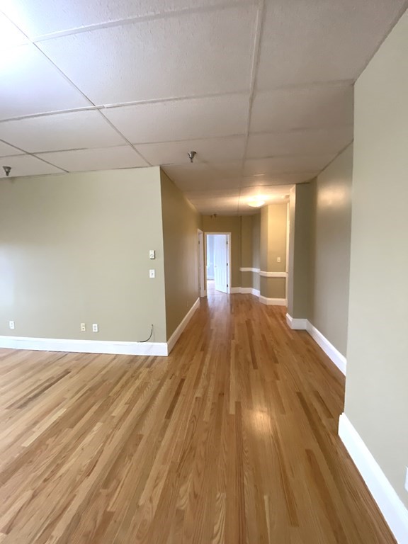 11 Lawrence St Unit: 606