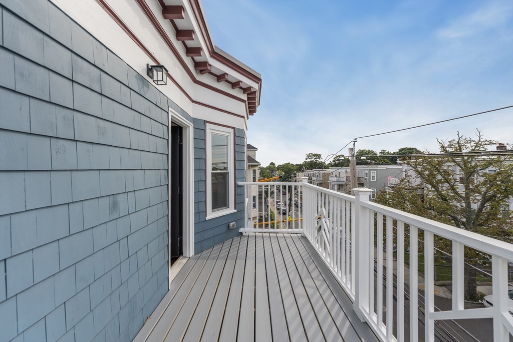 334 Centre St # 2A
