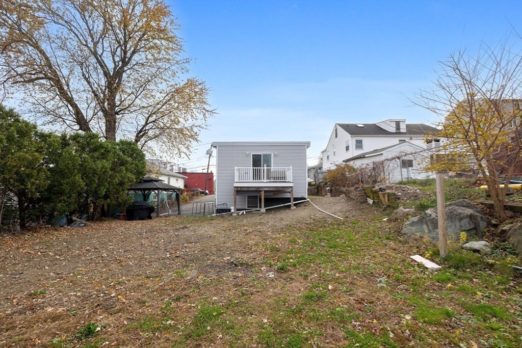 224 Harris St
