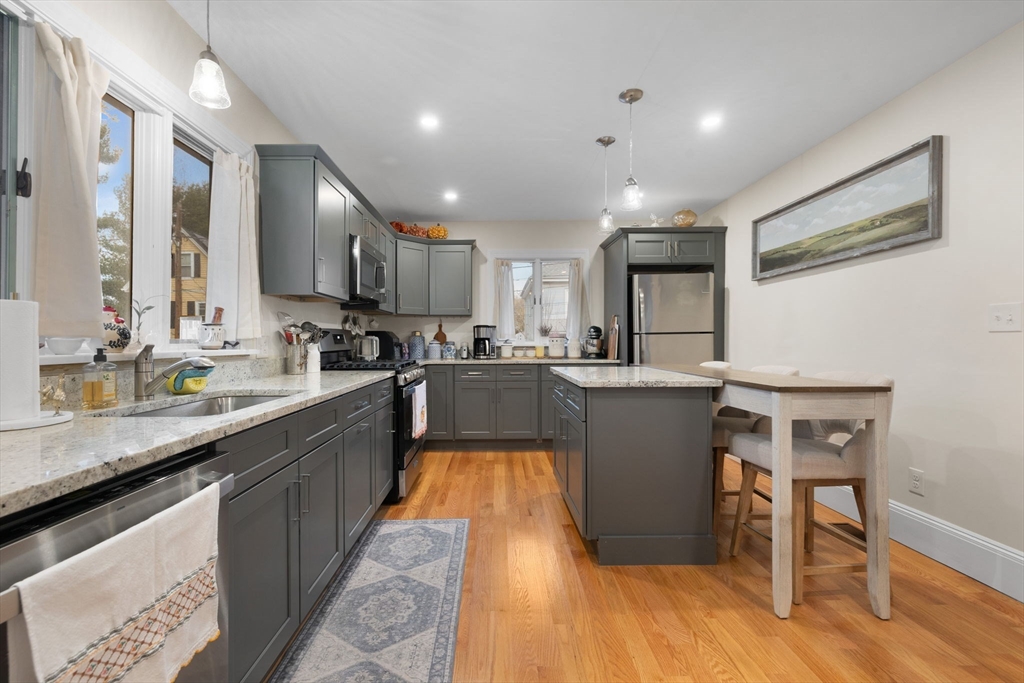 26 Clay Ave