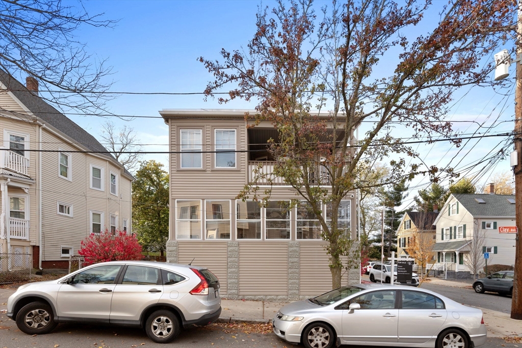26 Clay Ave