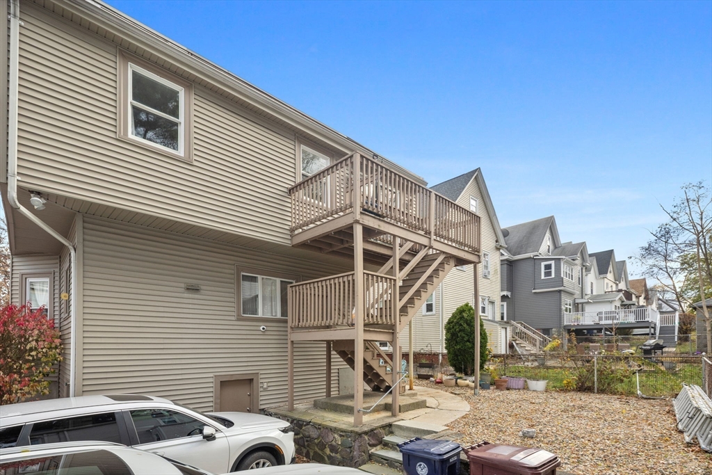 26 Clay Ave
