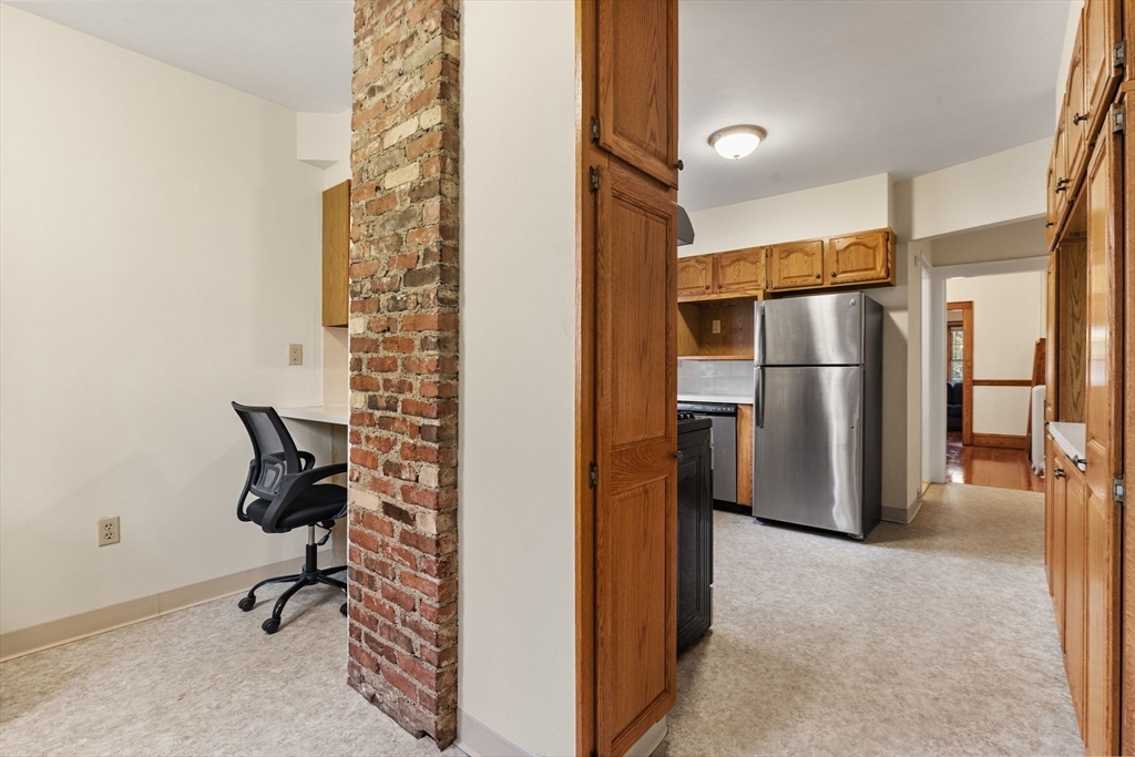 11 Easton St.
