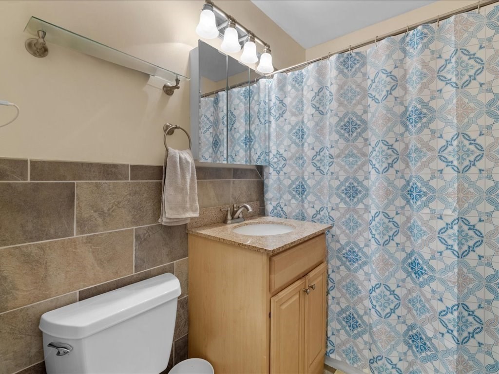 22 Branchfield St # D4