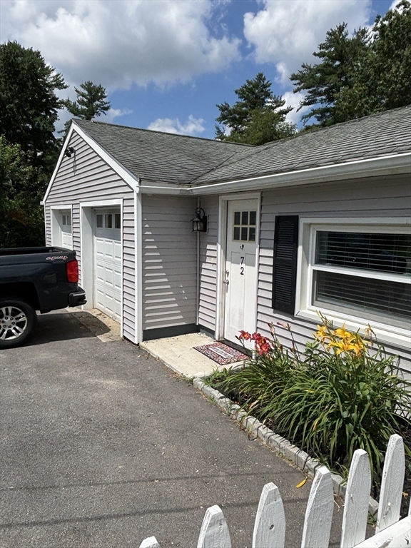 72 Charlton St