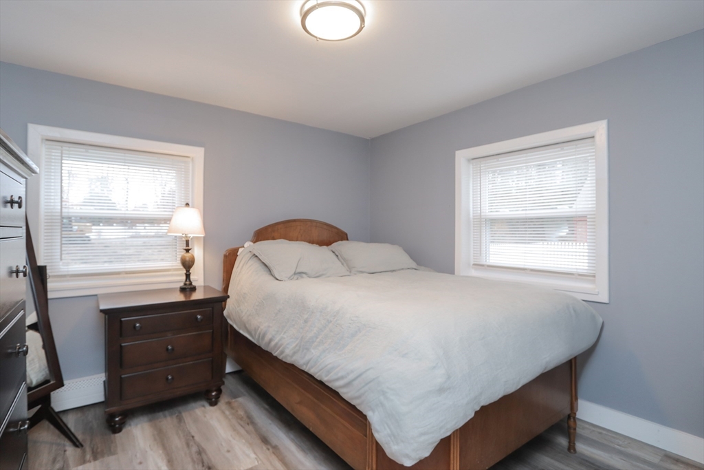 72 Charlton St