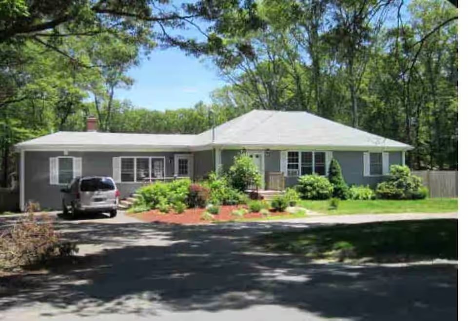 297 Swansom Rd.