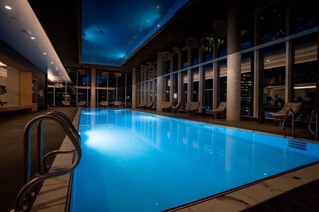 240 Devonshire Street # 5806