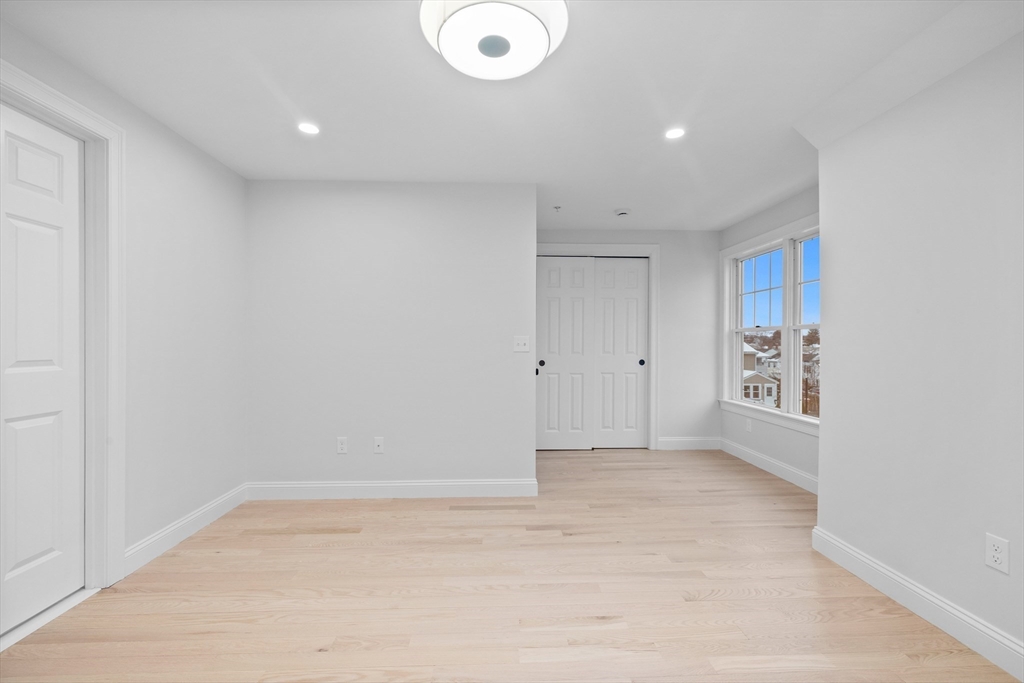 5 Chatham St # 5