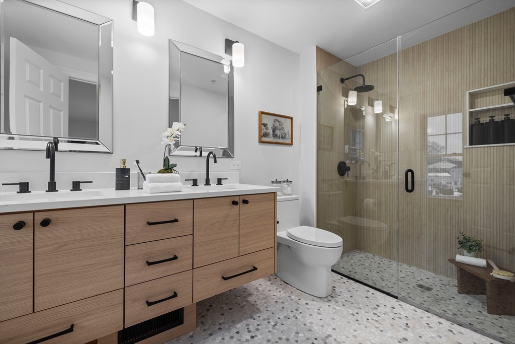 5 Chatham St # 5