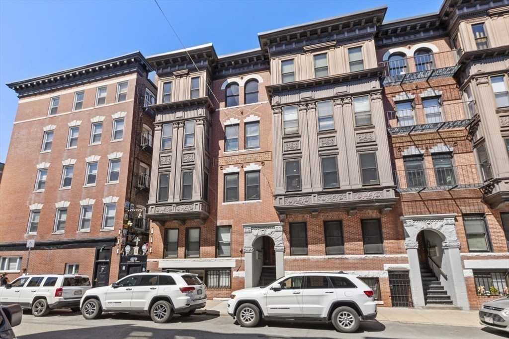 8 Battery Street # 8