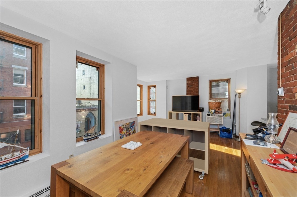 8 Battery Street # 8